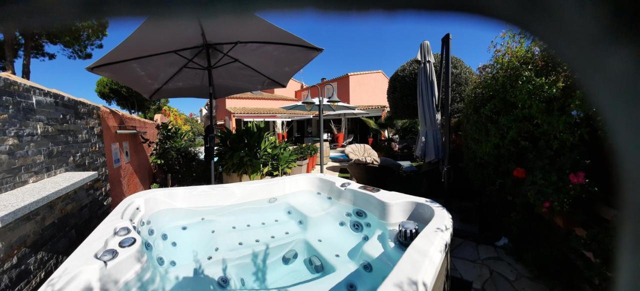 Hebergement Chambre D'Hotes Grau Du Roi Mas Des Marines Piscine Adult Only Le Grau-du-Roi Dış mekan fotoğraf